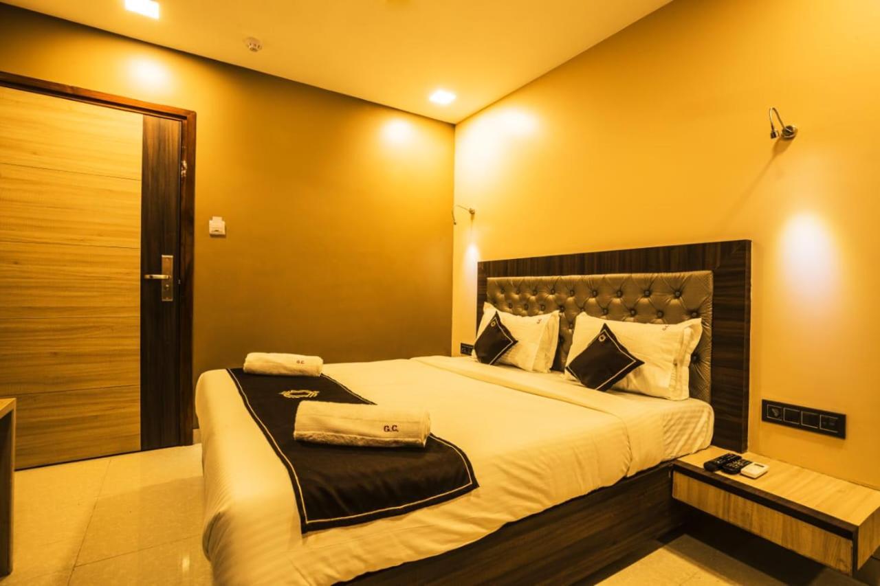 Hotel Golden Crown Βομβάη Εξωτερικό φωτογραφία